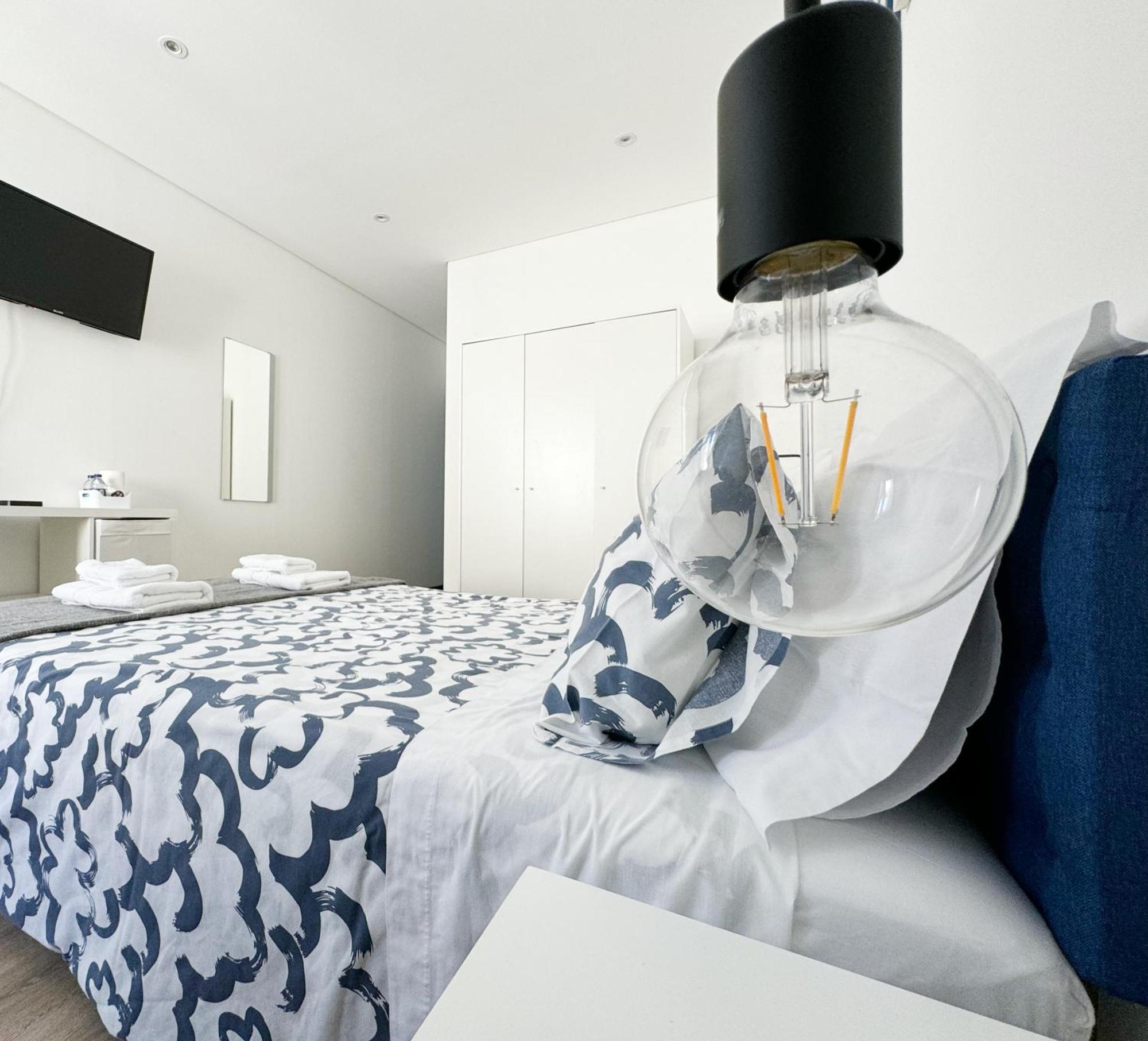 Guest House Dml アヴェイロ エクステリア 写真